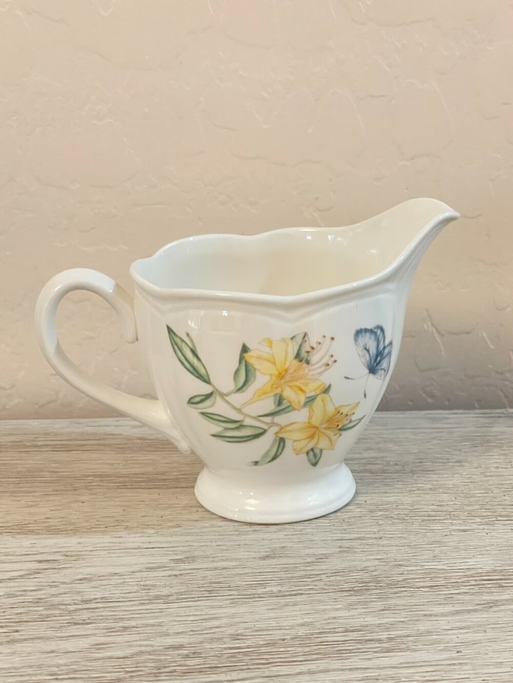New Lenox Butterfly Meadow Creamer - Picture 3 of 6